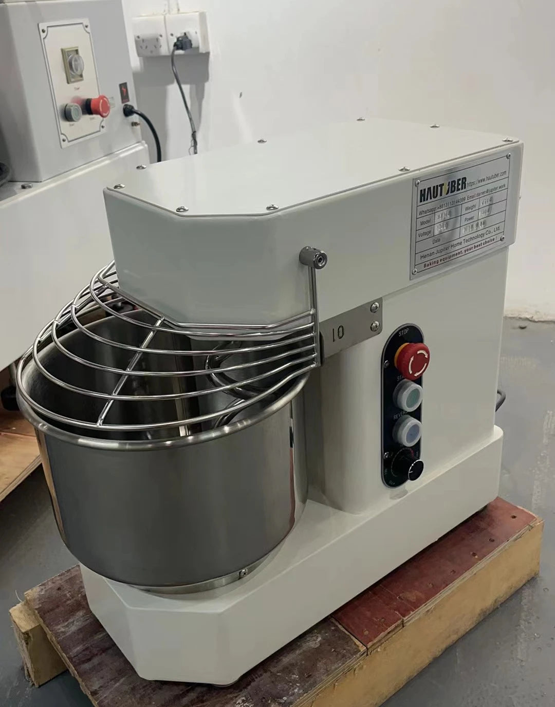 Professional Small Kitchen Flour Spiral Dough Mixer Good Price for  & Restaurants Food Mixers